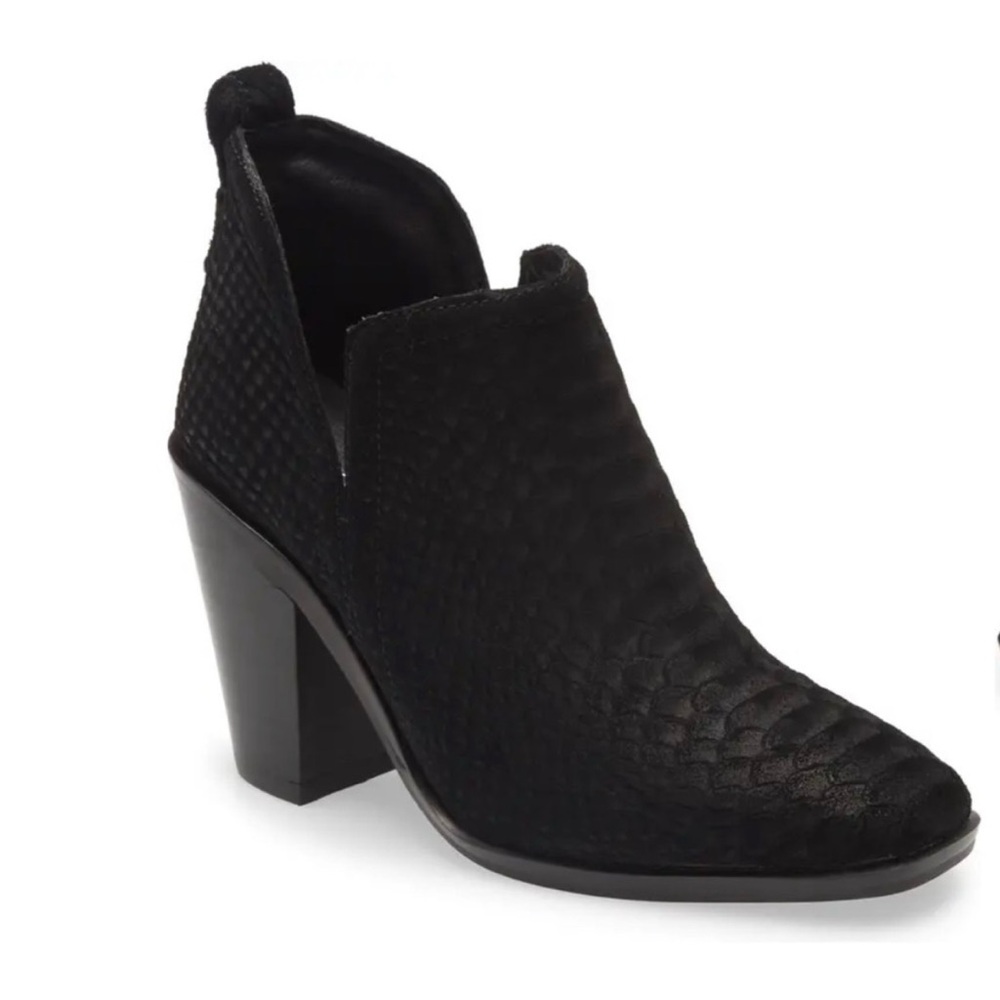 Jeffery Campbell Black Snake Skin Textured Ankle Boots